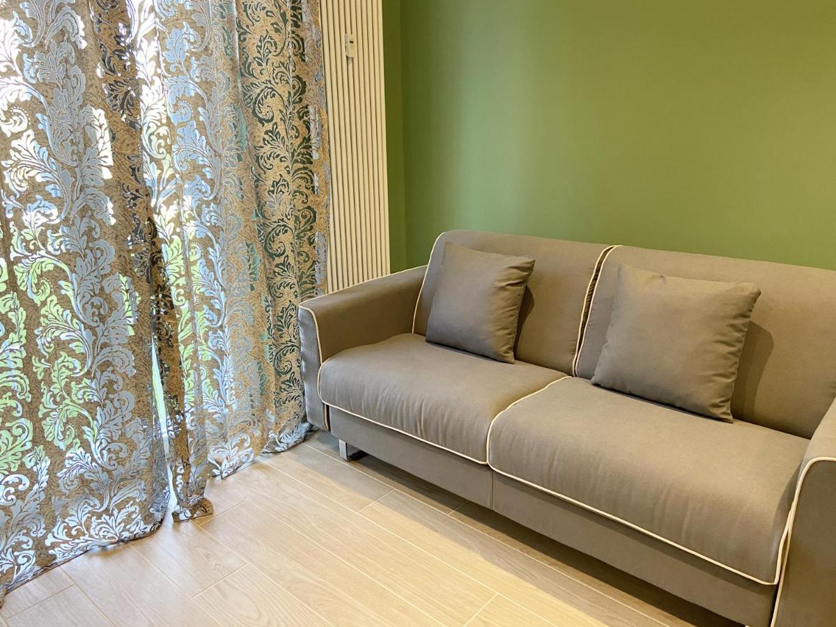 Apartamento Casa Di Laura Mono E Bilo Di Fronte Ospedale San Raffaele Segrate Exterior foto